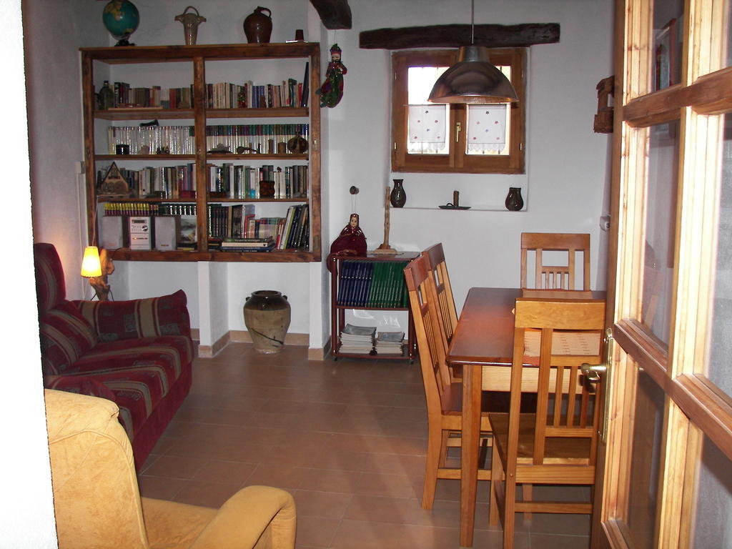 Antigua Casa Catones Hotel อูเอสกา ภายนอก รูปภาพ