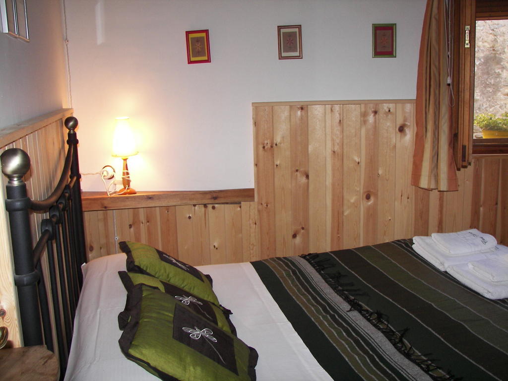 Antigua Casa Catones Hotel อูเอสกา ห้อง รูปภาพ